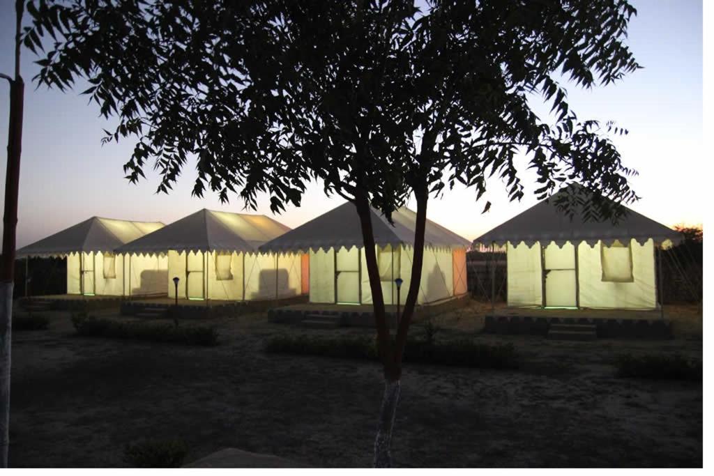 Rann Visamo Resort Bherandiala Luaran gambar